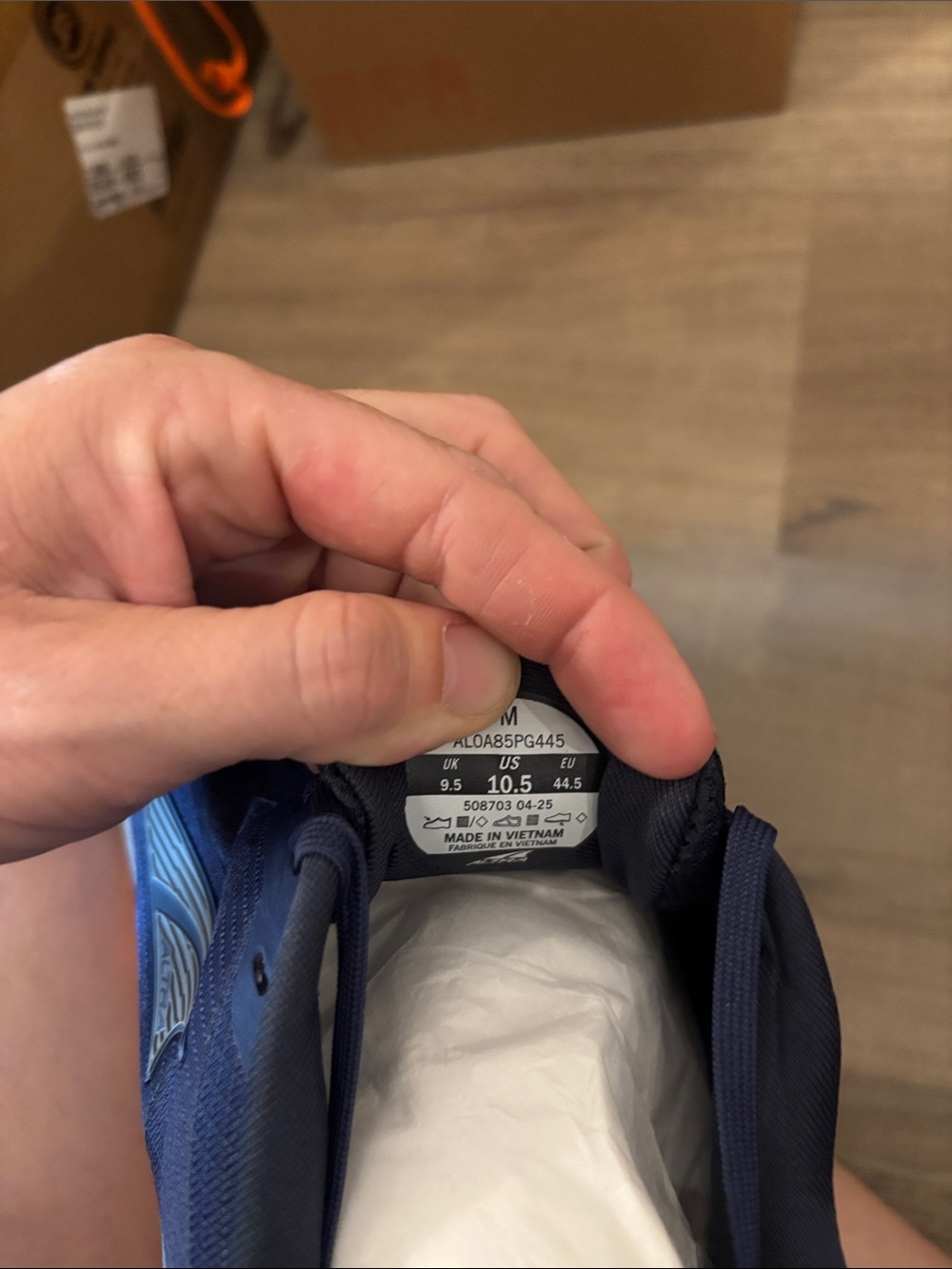 Altra Men’s Lone Peak 9 Navy size 10.5 New with box - Picture 7 of 7